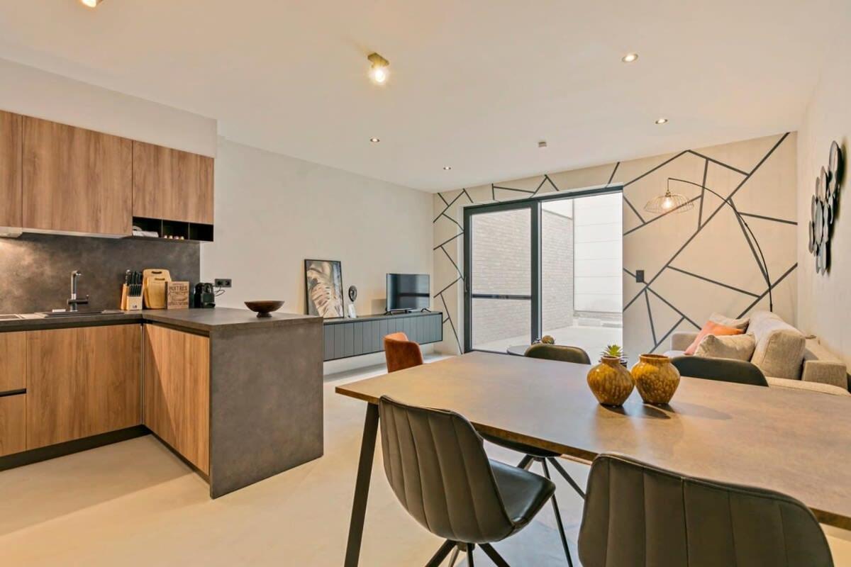 Huswell - Unique Apartment In The City-Center Of Knokke 외부 사진